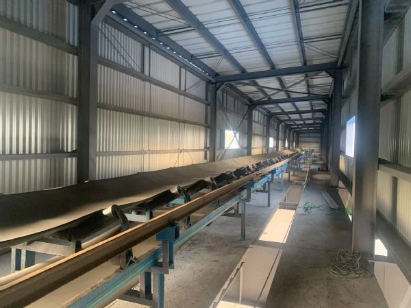 皮帶機(jī)現(xiàn)場(chǎng)